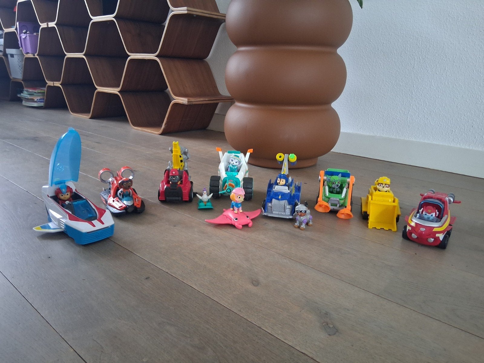 Paw patrol collectie voertuigen plus toren, Ophalen, Gebruikt
