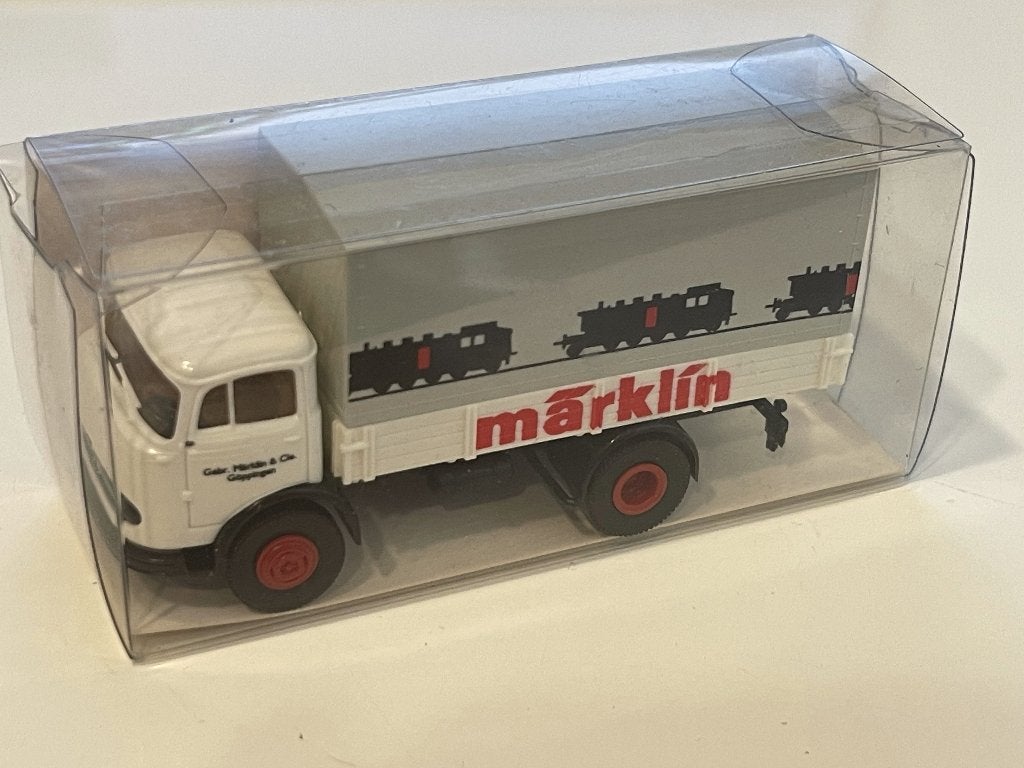 Brekina Vrachtwagen Speciale Uitgave 30e IMA 2013 Märklin, Gelijkstroom of Wisselstroom, Brug, Tunnel of Gebouw, Nieuw, Ophalen of Verzenden