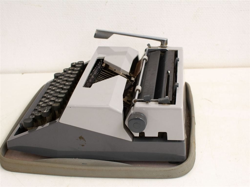 Erika Typemachine 28751, Ophalen of Verzenden, Gebruikt