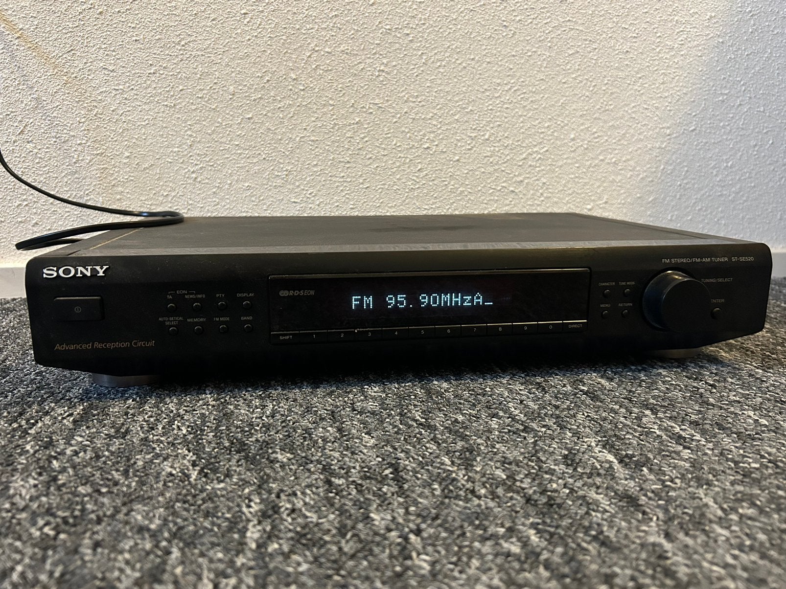 Sony FM Stereo FM AM Tuner ST-SE520, Ophalen of Verzenden, Zo goed als nieuw