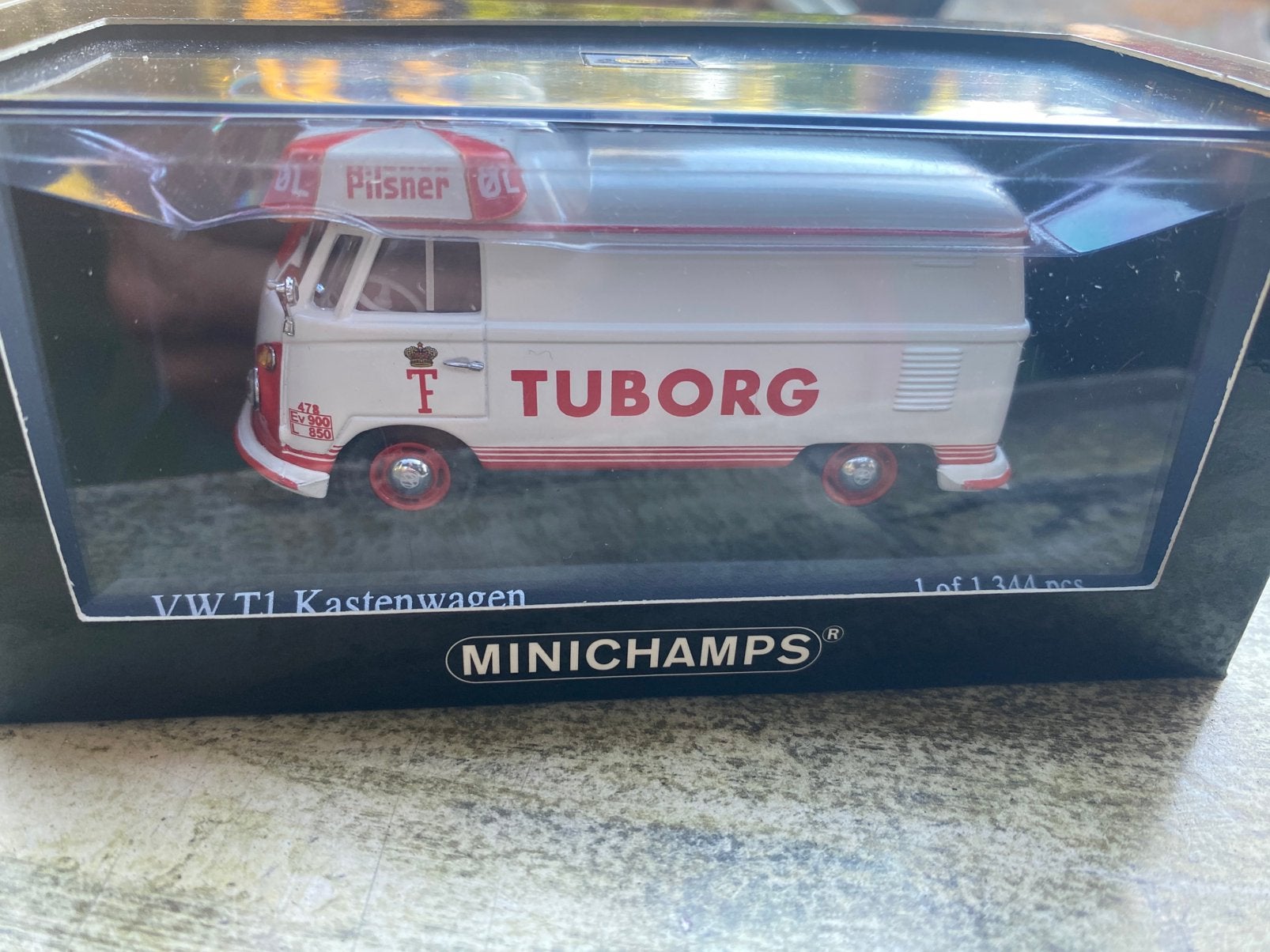 1:43 VOLKSWAGEN “spijl” T1- TUBORG”-in OVP, Ophalen of Verzenden, Nieuw, Auto, MiniChamps
