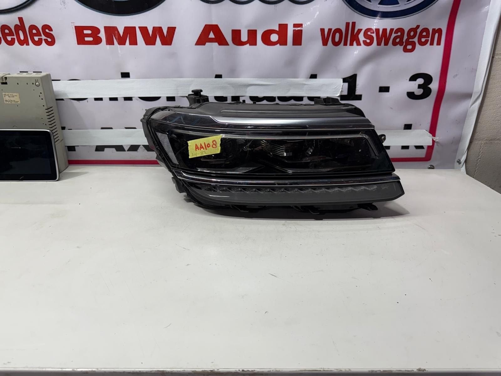 Volkswagen Tiguan Koplamp, Gebruikt, -, -, Ophalen of Verzenden