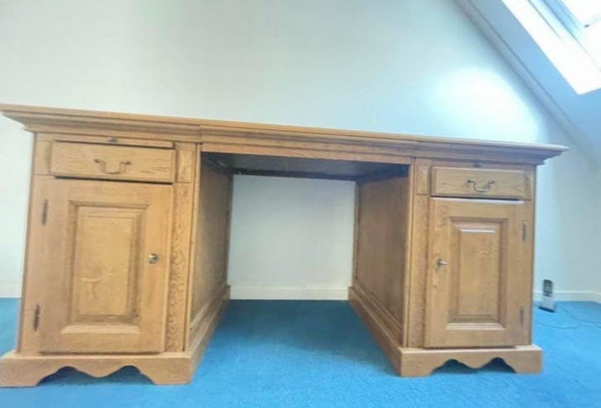Massief eiken bureau met lades en kasten, Huis en Inrichting, Overige typen, Gebruikt, Bruin, Ophalen of Verzenden