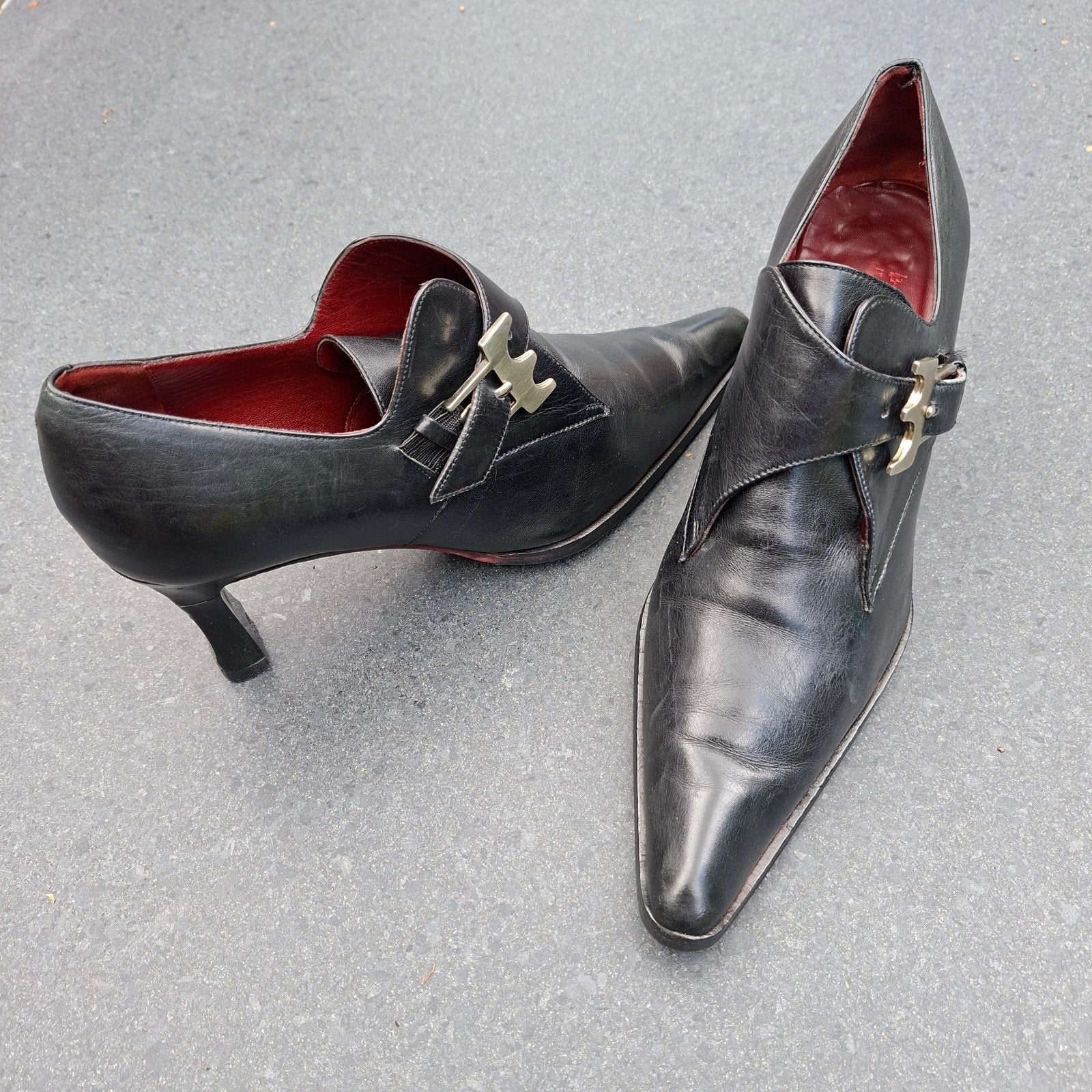 Zwarte leren pumps met gesp maat 36,5 Sara Navarro l, Kleding | Dames, Schoenen, Pumps, Zwart, Ophalen of Verzenden, Onbekend