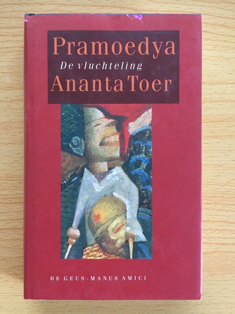 Pramoedya Ananta Toer, De Vluchteling, Ophalen of Verzenden, Zo goed als nieuw, Pramoedya Ananta Toer