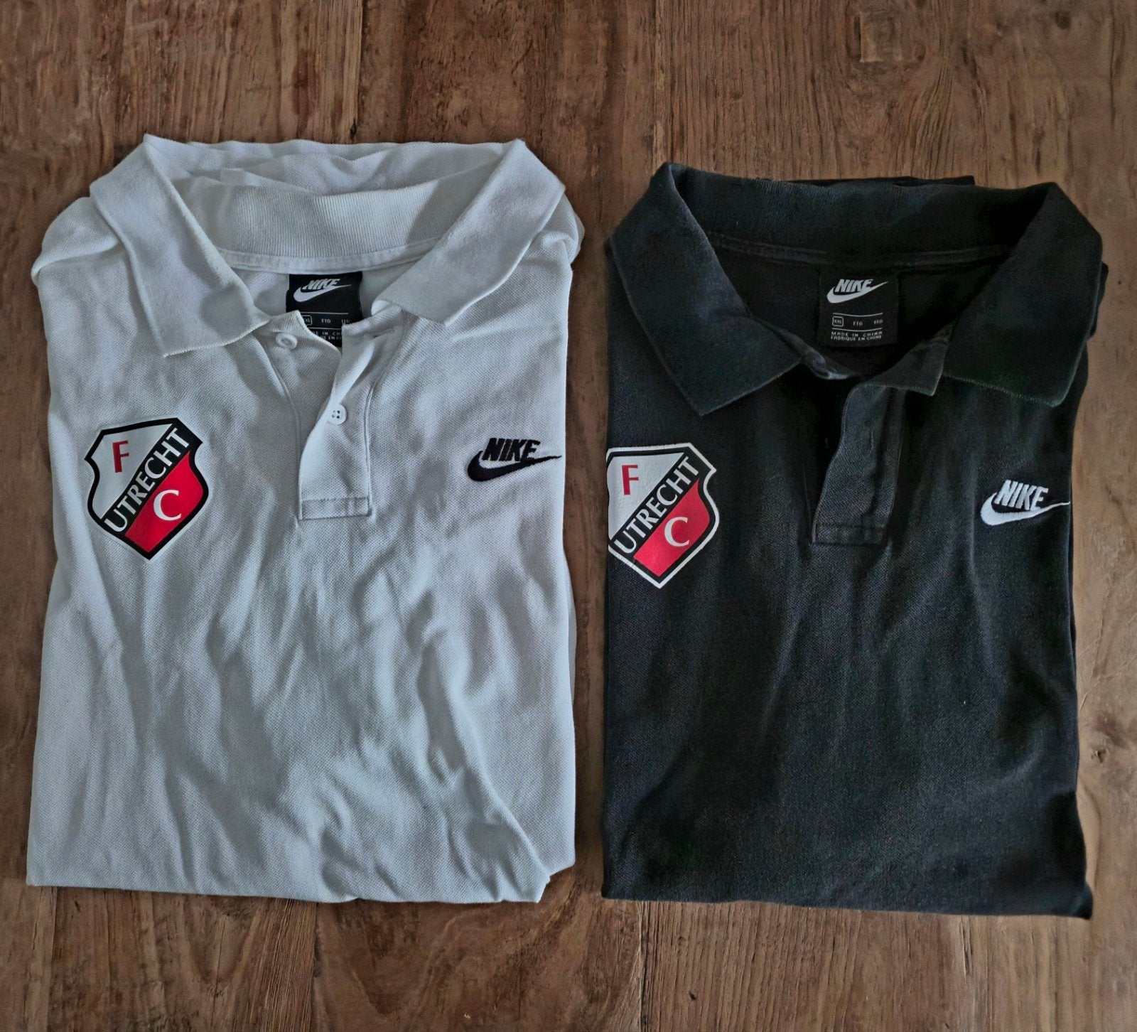 Nike polo's FC UTRECHT 2 stuks voor €20, Kleding | Heren, Polo's, Zwart, Nike, Overige maten, Ophalen of Verzenden
