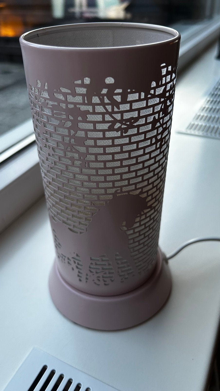 Mooie roze lamp met eenhoorns /paarden z.g.a.n., Ophalen, Overige merken, Zo goed als nieuw, Lamp