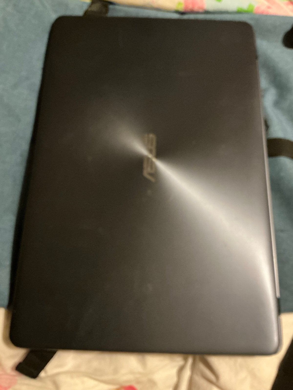 ASUS VivoBook 17 inch A705MA (GML-R)-BX188T Laptop, Computers en Software, 2 tot 3 Ghz, Qwerty, Ophalen of Verzenden, Zo goed als nieuw