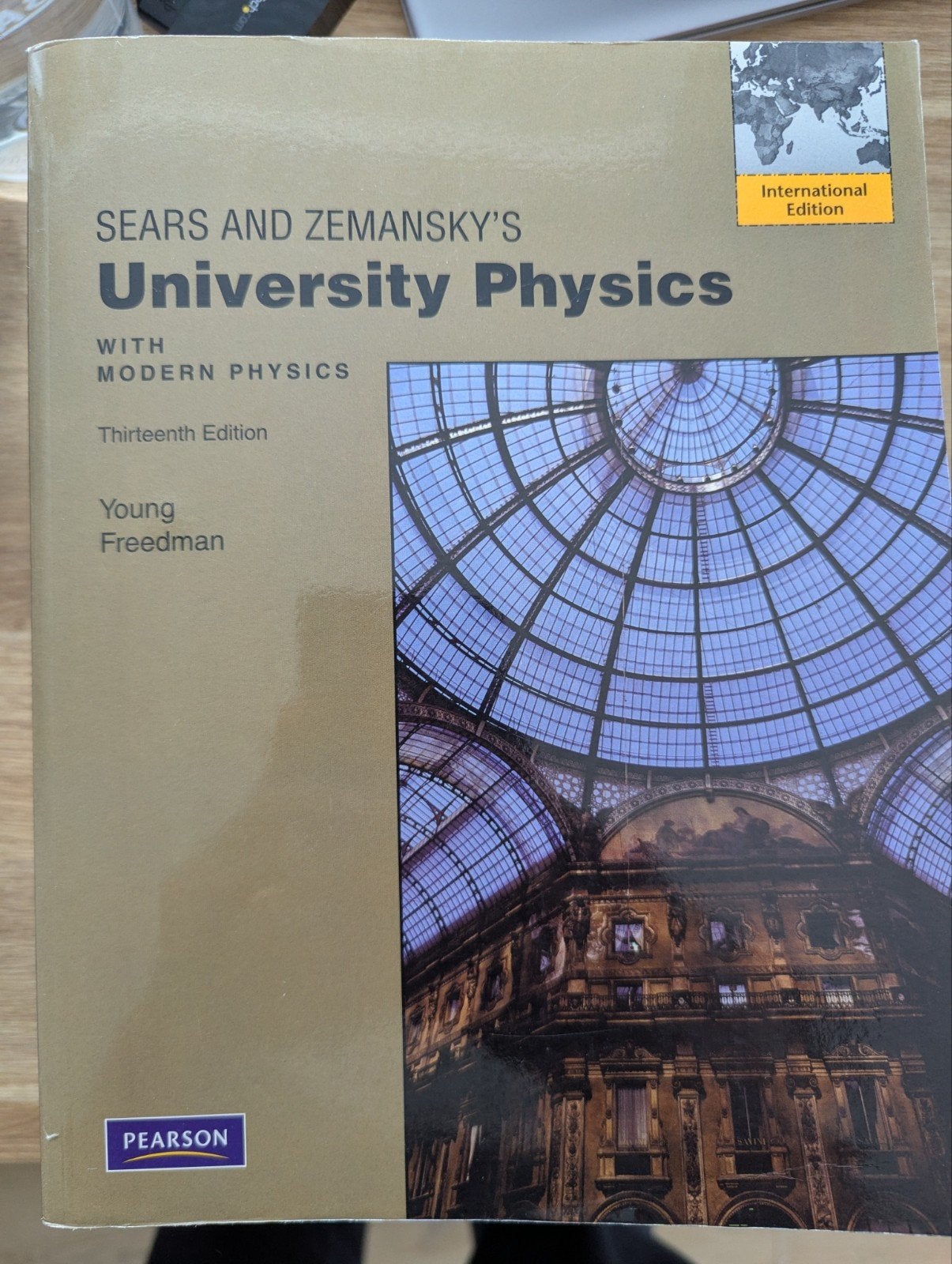 University Physics met Moderne Fysica - Young & Freedman, Ophalen of Verzenden, Young, Freedman, Beta, WO