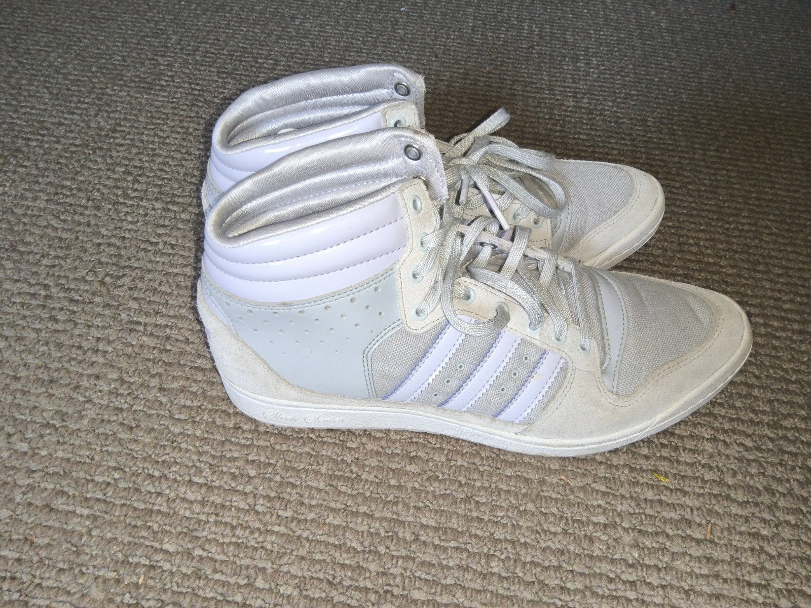 Adidas hoge sneakers - Maat 40, Adidas, Wit, Ophalen of Verzenden, Sneakers of Gympen
