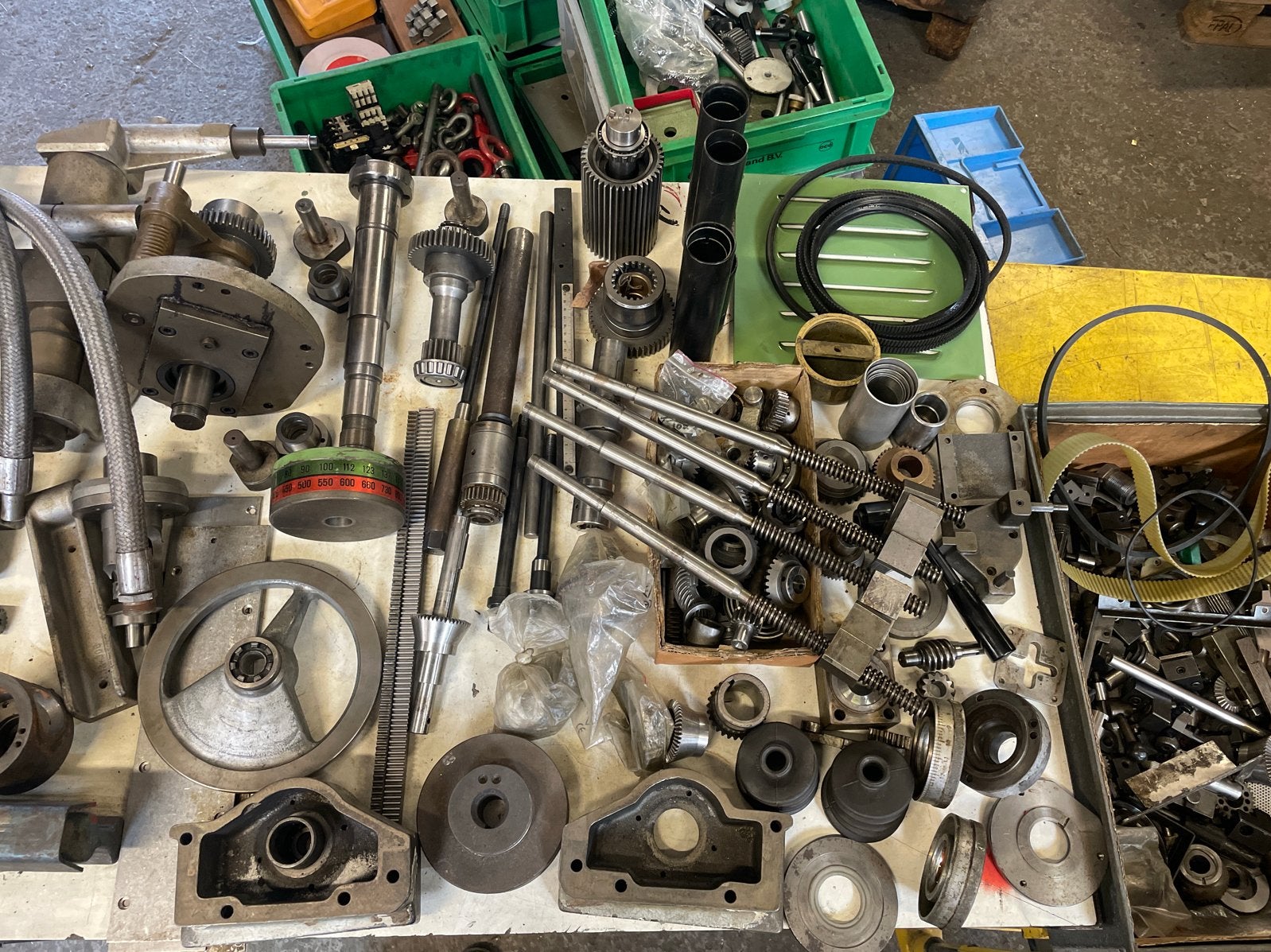 Schaublin 13 Diverse machineonderdelen en gereedschappen, Ophalen, Gebruikt, 1200 watt of meer
