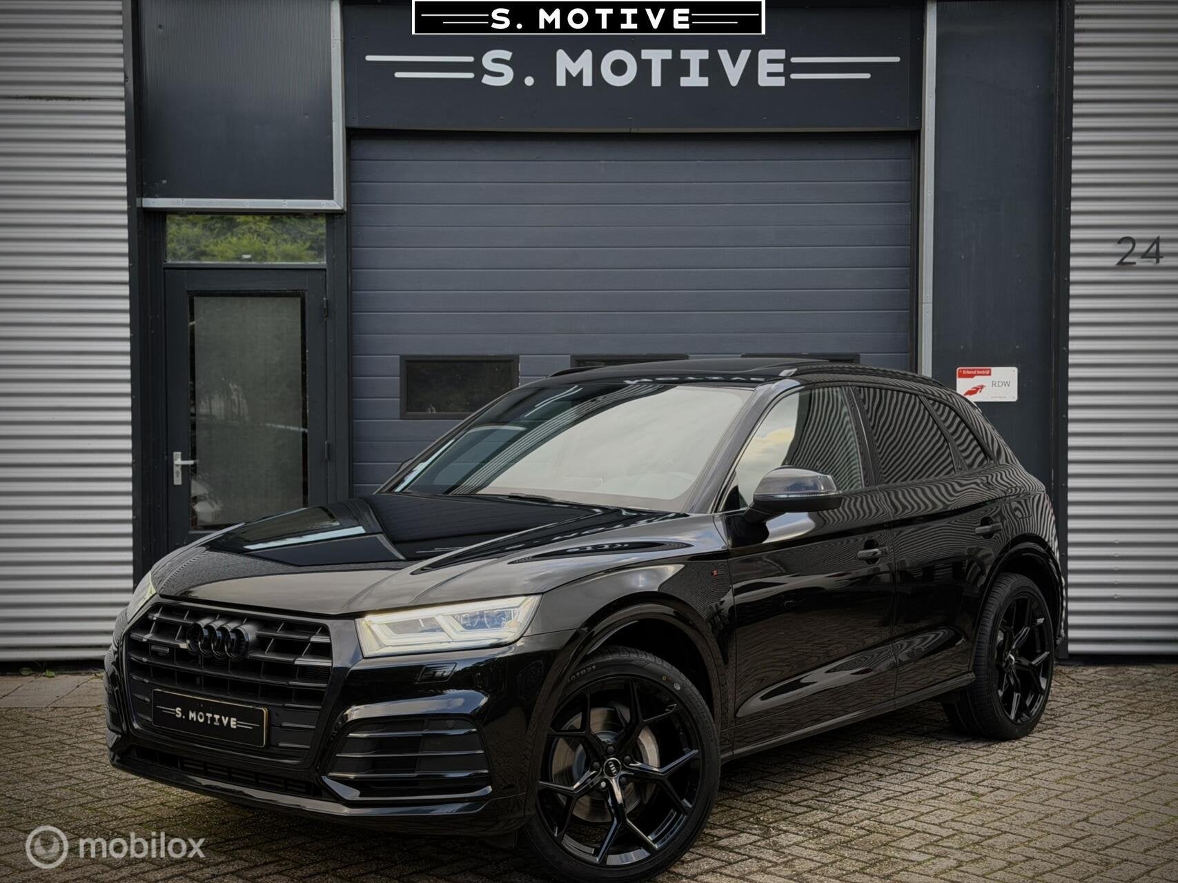 Audi Q5 55 TFSI e Quattro Comp S Line B&O, RS-Seats, Pano, 2, Auto's, Automaat, 2005 kg, 4 cilinders, Zwart
