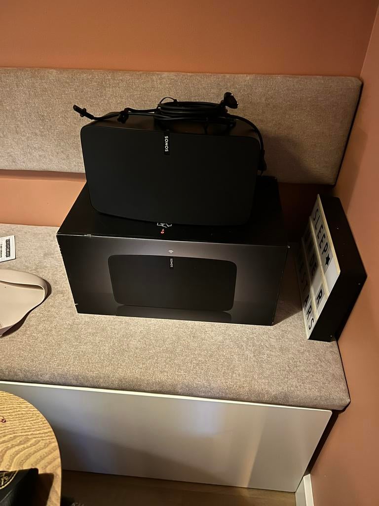 Sonos play five gen2, Subwoofer, Verzenden, Zo goed als nieuw, Sonos