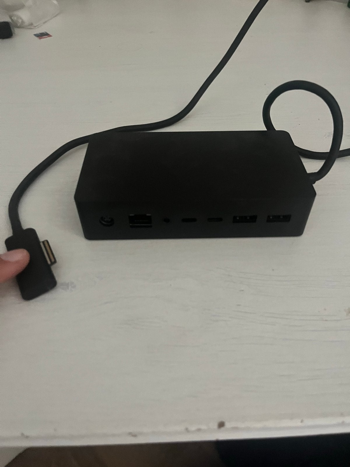 Microsoft Surface Dock 2 - Uitbreid uw Surface laptop, Computers en Software, Dockingstations, Ophalen of Verzenden, Gebruikt