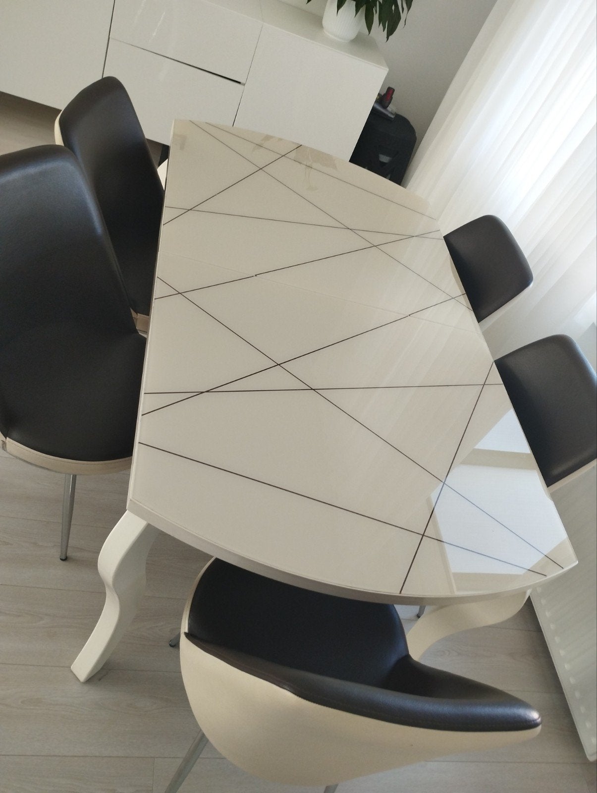 Uitschuifbare eettafel met 6 stoelen, Huis en Inrichting, Tafels | Eettafels, Ophalen, 100 tot 150 cm, 50 tot 100 cm, Zo goed als nieuw