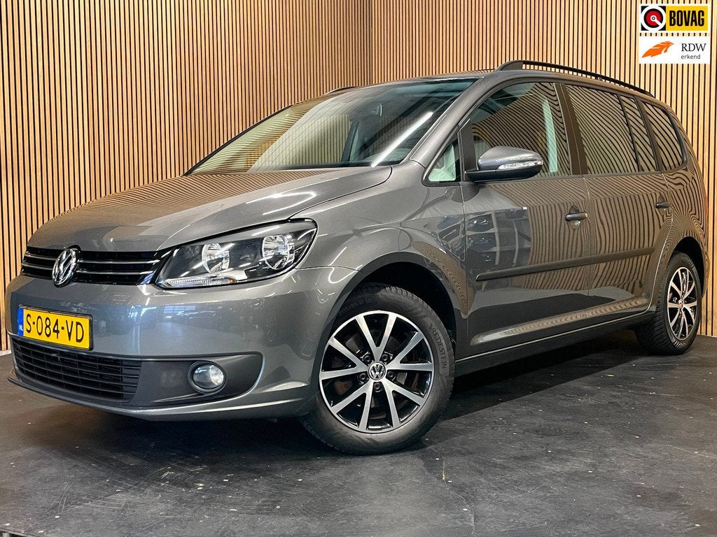 Volkswagen Touran 1.2 TSI|105 PK|7-PERSOONS|PANORAMADAK|AFN., Auto's, Volkswagen, Voorwielaandrijving, Euro 5, Stof, Gebruikt