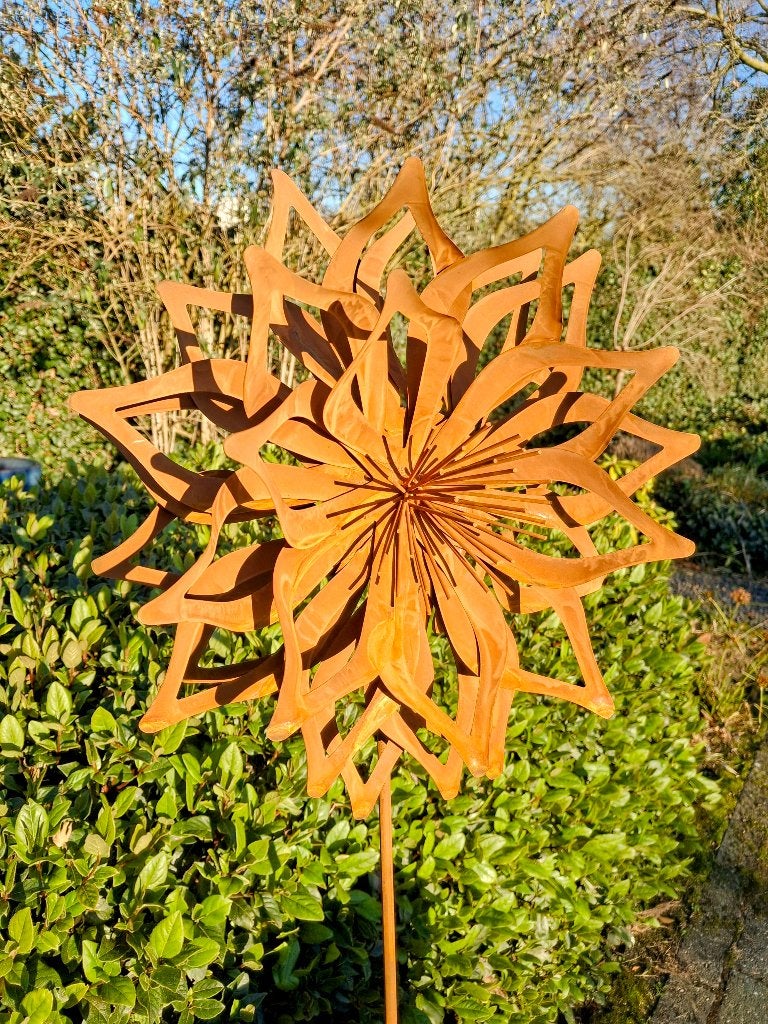 Roest bloem groot akelei op tuinsteker diameter 40 cm., Tuin en Terras, Tuinstekers, Ophalen of Verzenden, Nieuw