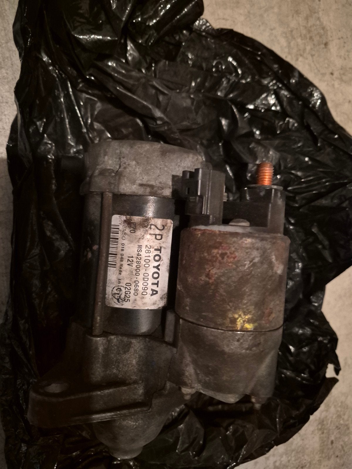 toyota corolla verso start motor