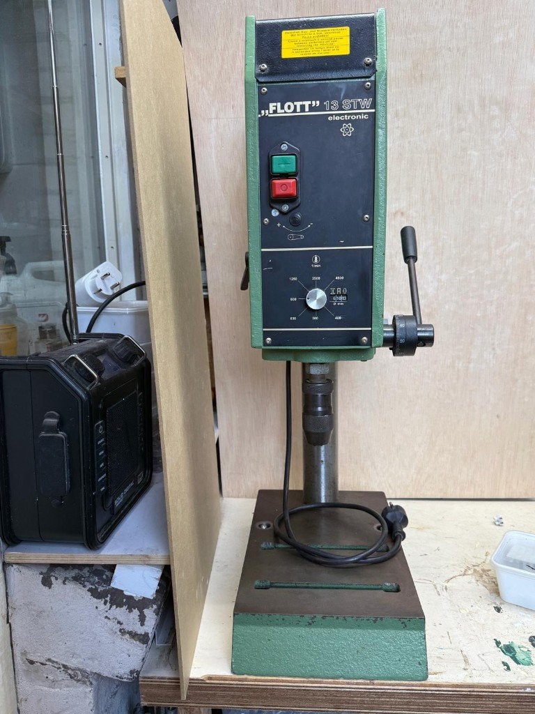 flott professionele kolomboor STW 13 in perfecte staat, Ophalen, Variabele snelheid, Kolomboormachine, Gebruikt