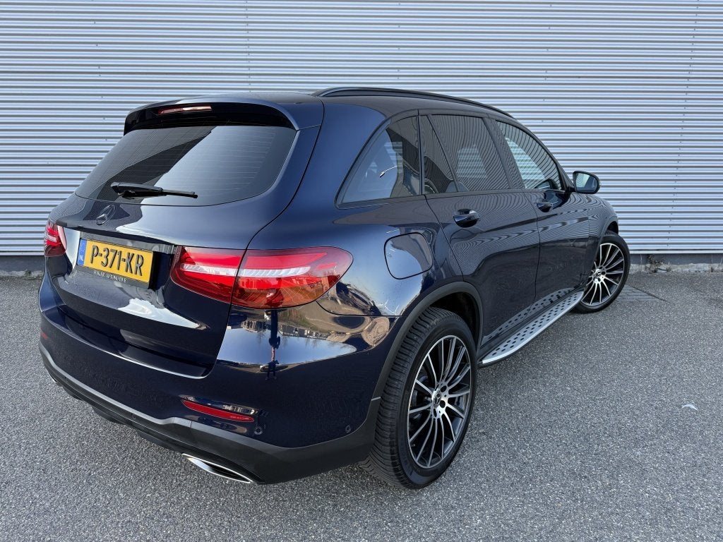 Mercedes-Benz GLC 250 4MATIC Pr. Plus AMG Carplay Pano Burme, Automaat, 15 km/l, Gebruikt, 4 cilinders