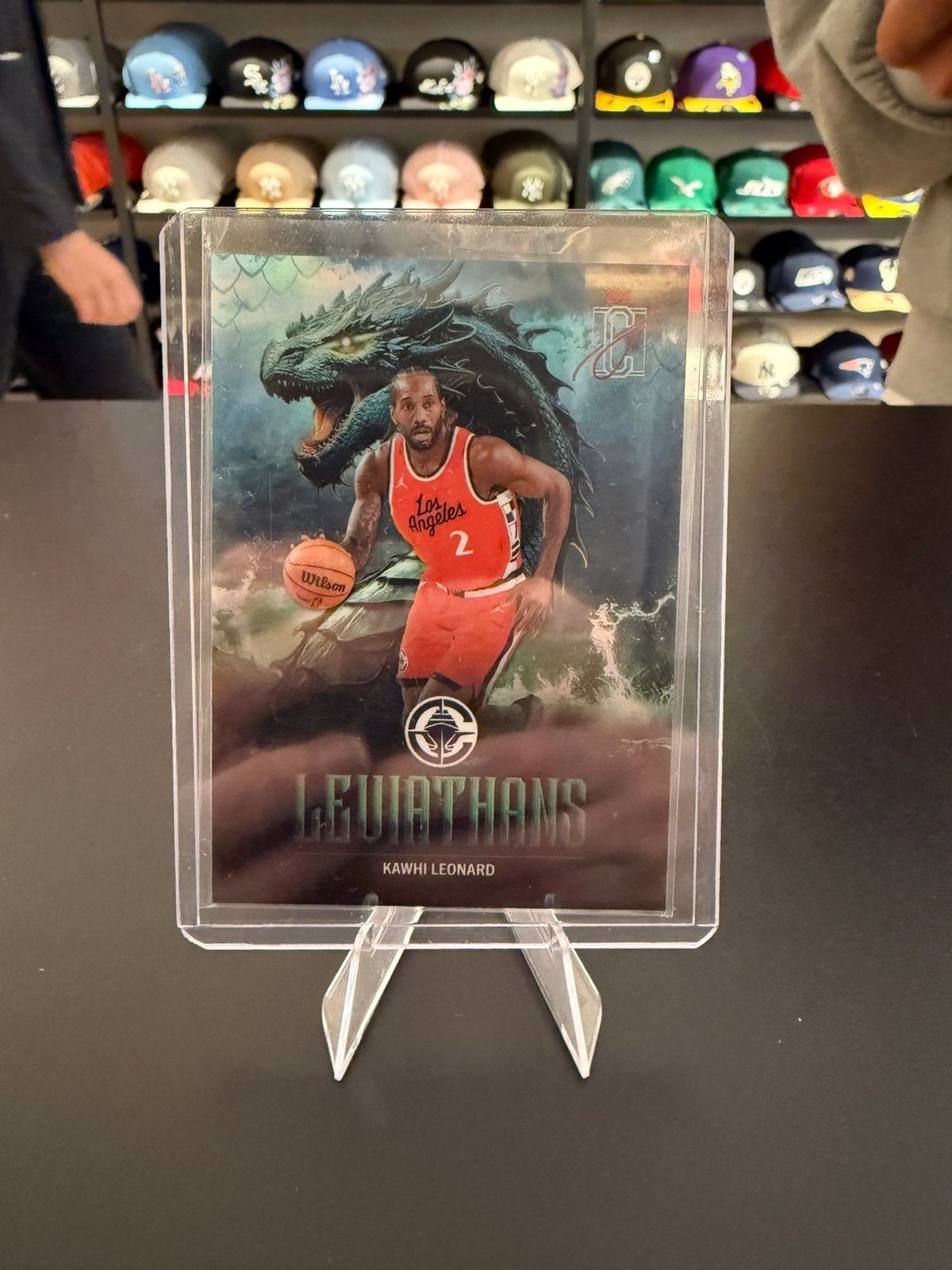 Kawhi Leonard Case Hit, Hobby en Vrije tijd, Verzamelkaartspellen | Overige, Ophalen of Verzenden, Zo goed als nieuw, Losse kaart