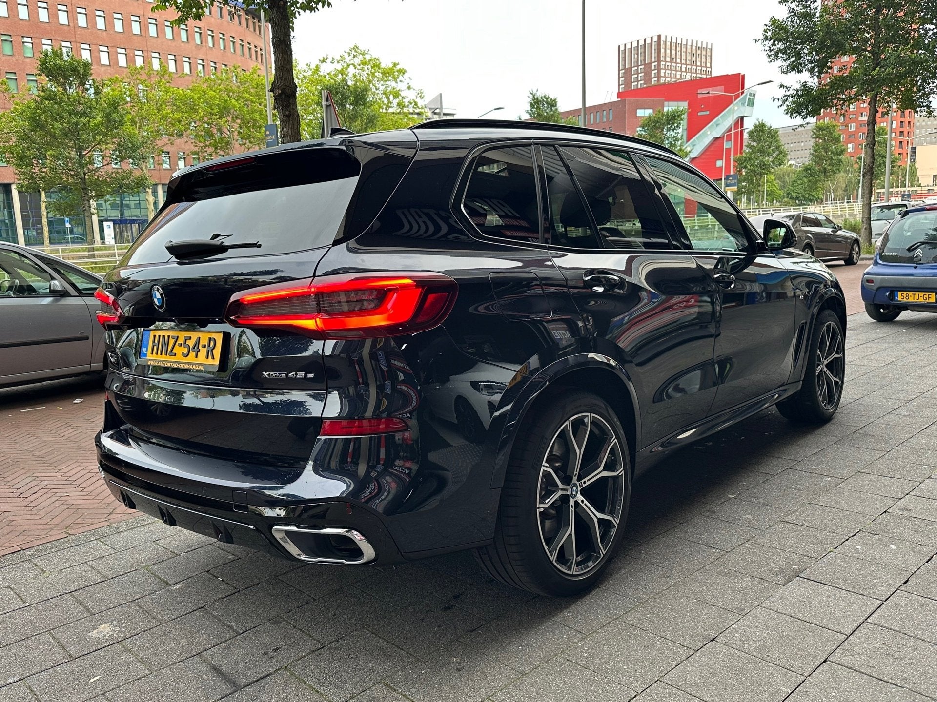 BMW X5 XDrive45e High Executive M-Pakket Camera Carplay Pano, Gebruikt, Zwart, Vierwielaandrijving, Hybride Elektrisch/Benzine