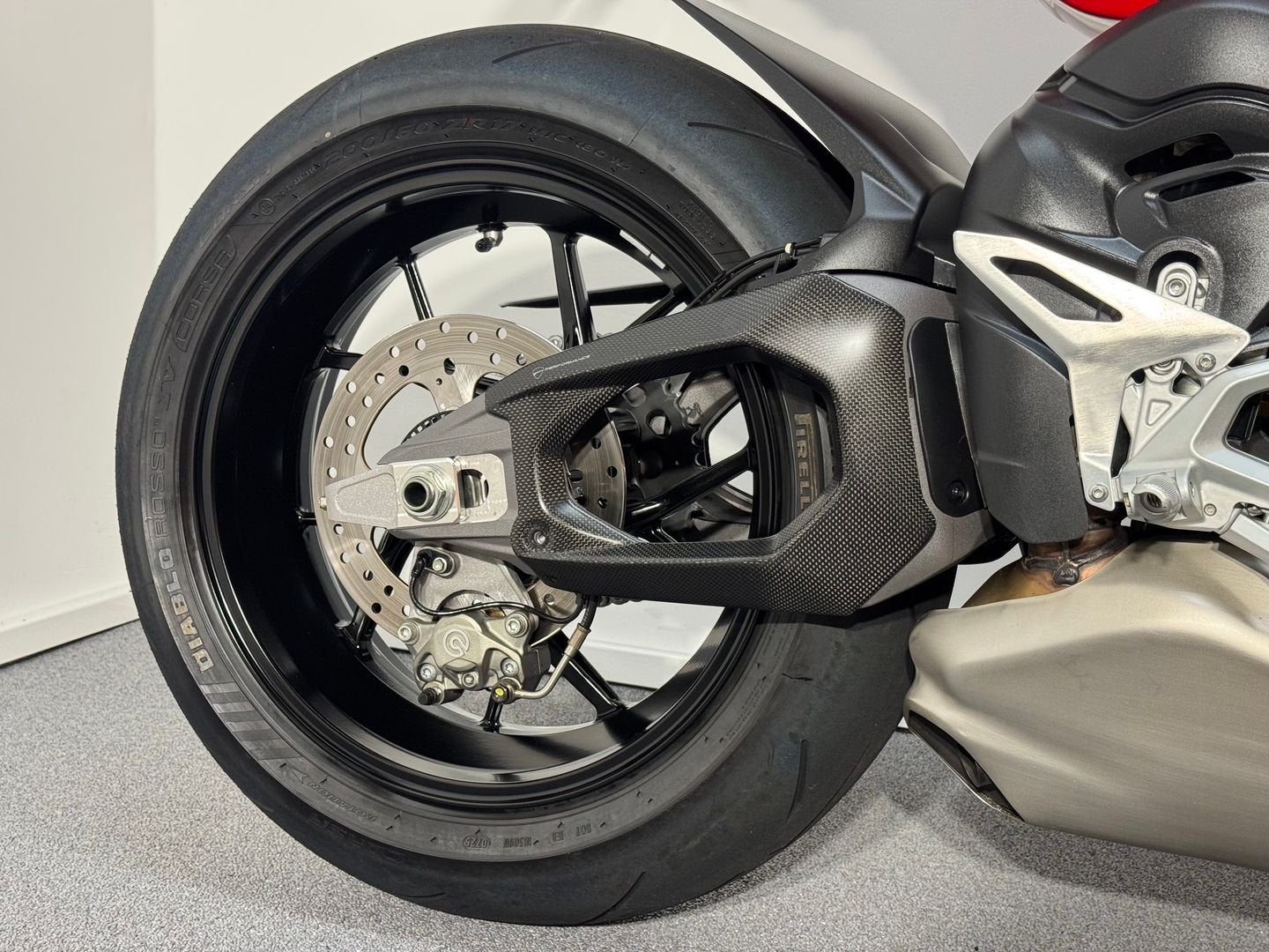 DUCATI STREETFIGHTER V4 (bj 2025), DUCATI, 4 cilinders, Bedrijf, Onbekend