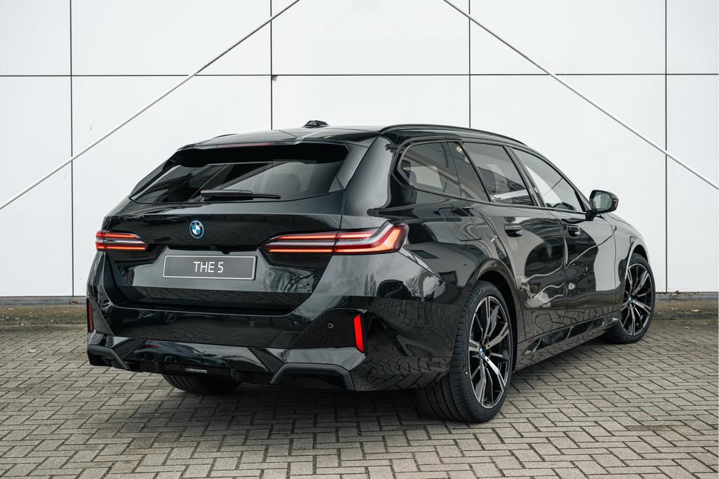 BMW 5 Serie Touring 530e M Sport Automaat / Trekhaak / Stoel, Auto's, Automaat, 1998 cc, Achterwielaandrijving, 4 cilinders