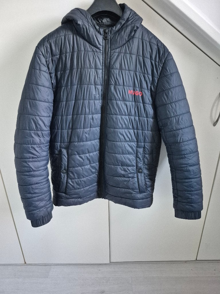 HUGO (Boss) Tussenjas – Maat L – ZGAN!, Maat 52/54 (L), BOSS, Blauw, Ophalen of Verzenden