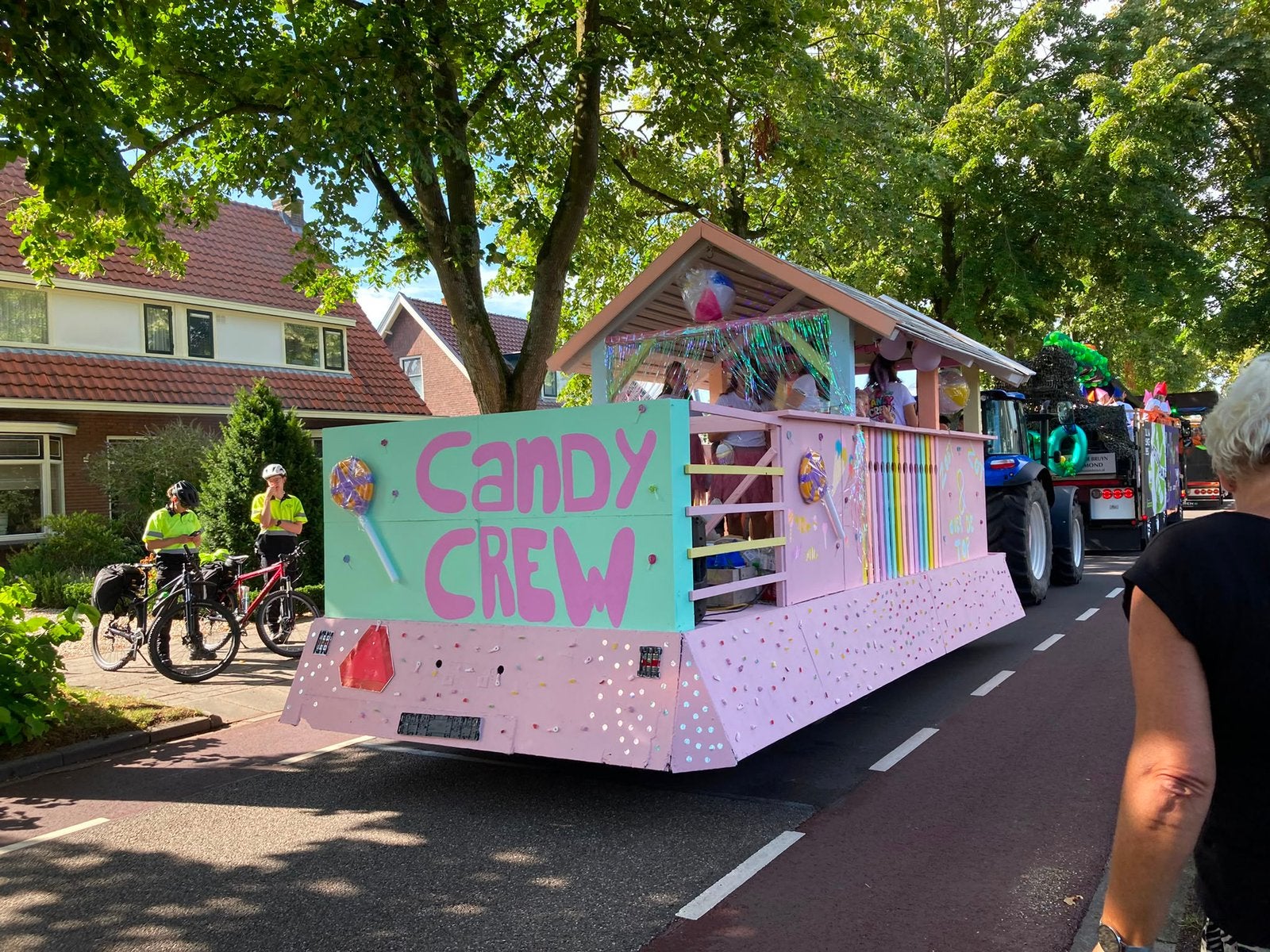 Praalwagen, optochtwagen, carnavalswagen, Ophalen, Gebruikt, Overige typen, Carnaval