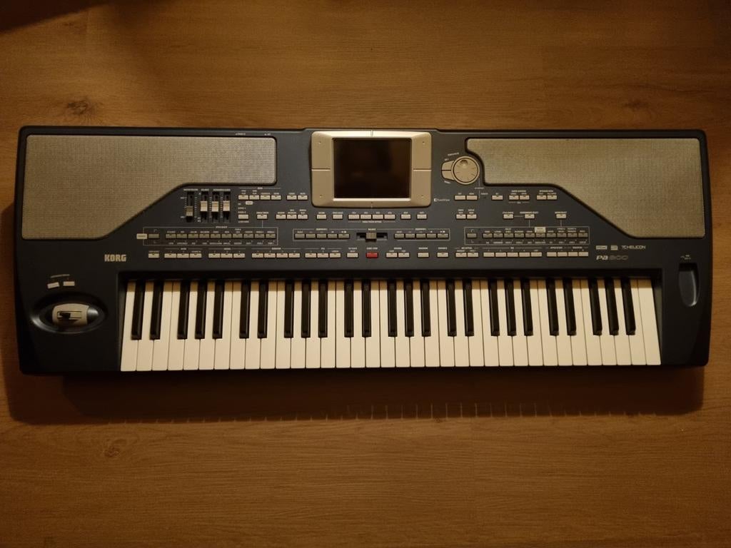 Korg PA800 keyboard workstation in TOPSTAAT, Ophalen, Korg, Midi-aansluiting, 61 toetsen