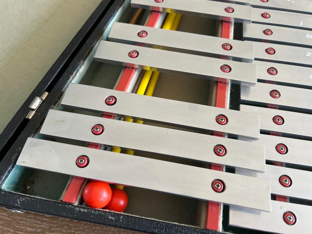 Xylophone Royal Bell in een zwarte koffer., Muziek en Instrumenten, Ophalen, Gebruikt