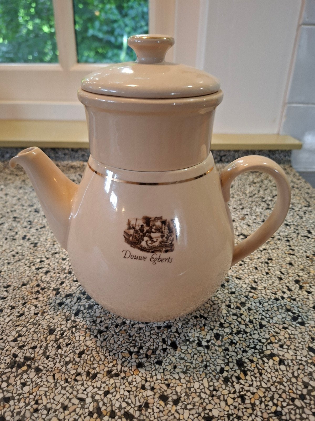 Douwe Egberts keramieke  koffiepot, Antiek en Kunst, Antiek | Keramiek en Aardewerk, Ophalen of Verzenden