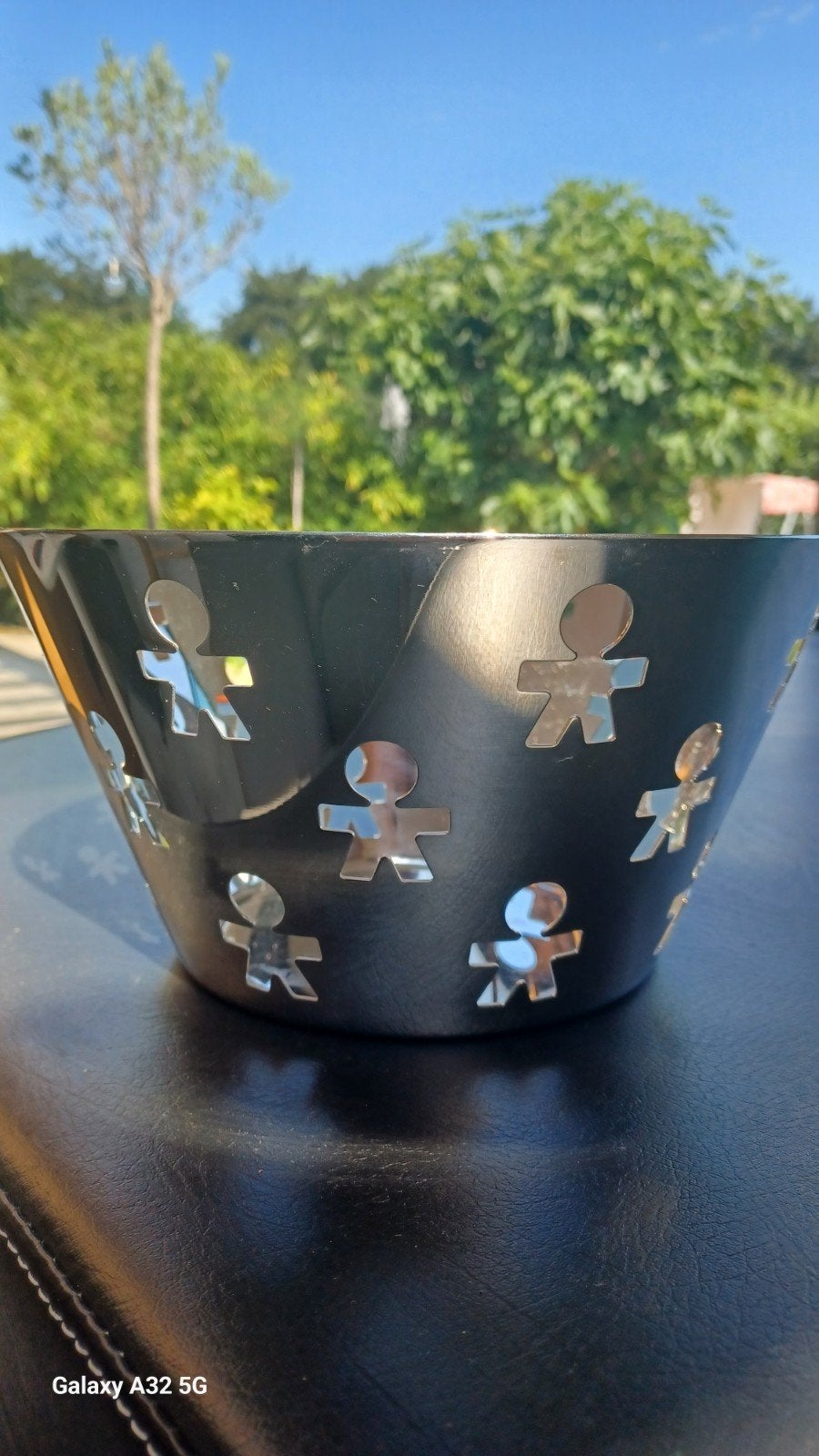 Alessi Guritondo fruitschaal/ serveerschaal, Huis en Inrichting, Keuken | Servies, Nieuw, Schaal of Schalen, Overige stijlen, Overige materialen