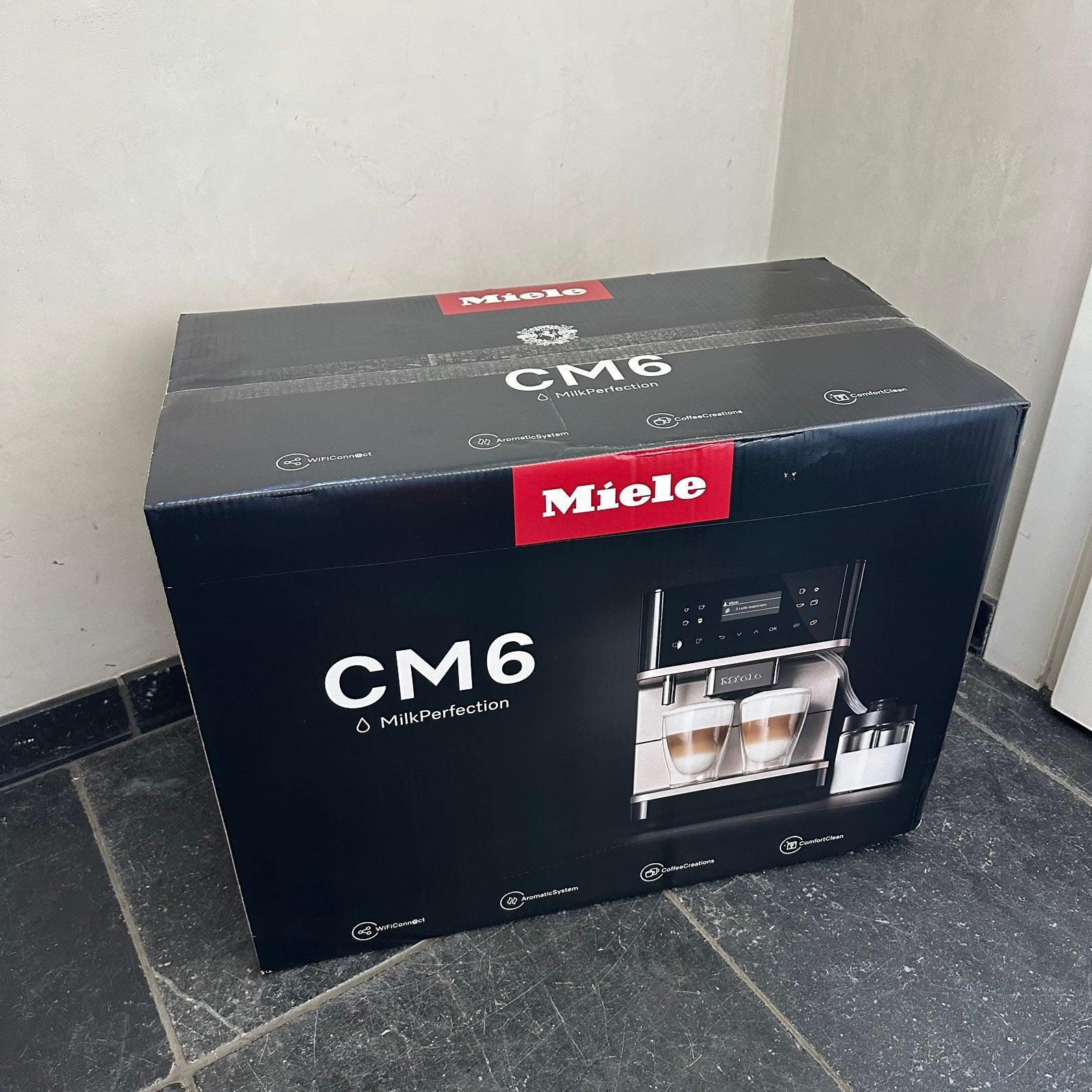 Miele koffiemachine, nieuw, CM 6160 MilkPerfection, Ophalen, Zo goed als nieuw, Koffiemachine