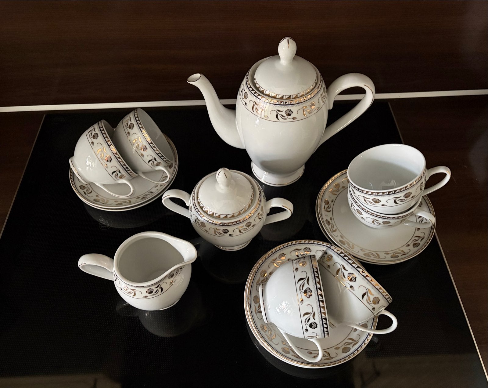 Sunay Collection theeservies - Zo goed als nieuw, Ophalen, Zo goed als nieuw, Overige stijlen, Porselein