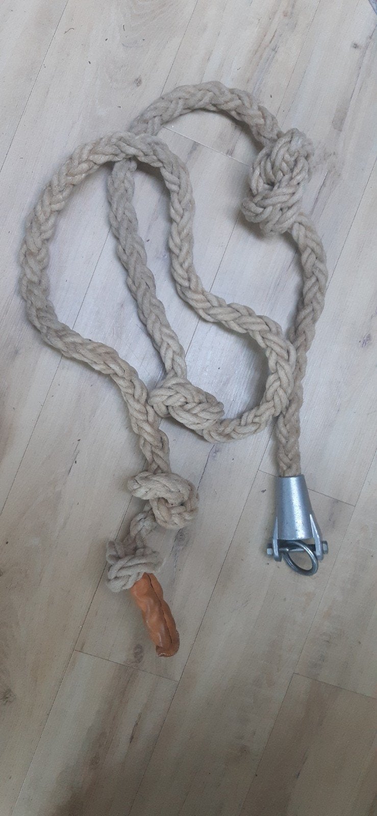 2 Klimtouwen met bevestiging en lederen handvat, Ophalen, Gebruikt