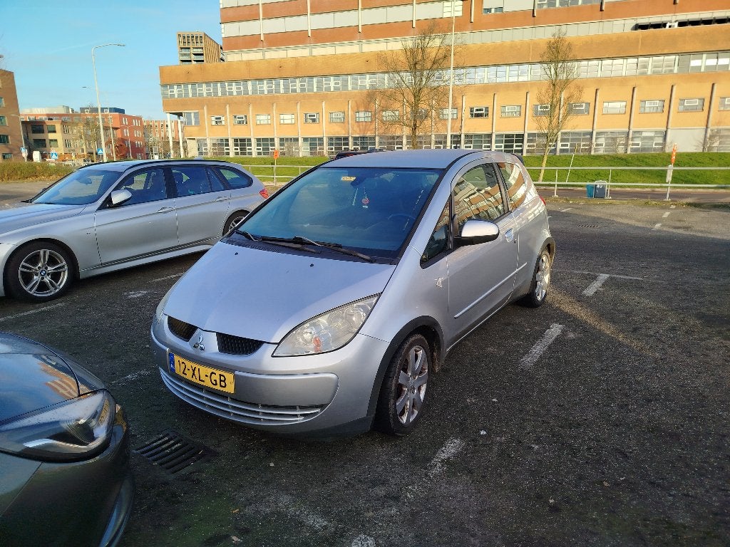 Mitsubishi Colt 1.5 Mivec CZ3 2007 Grijs, Auto's, Stof, 4 cilinders, Colt, Origineel Nederlands