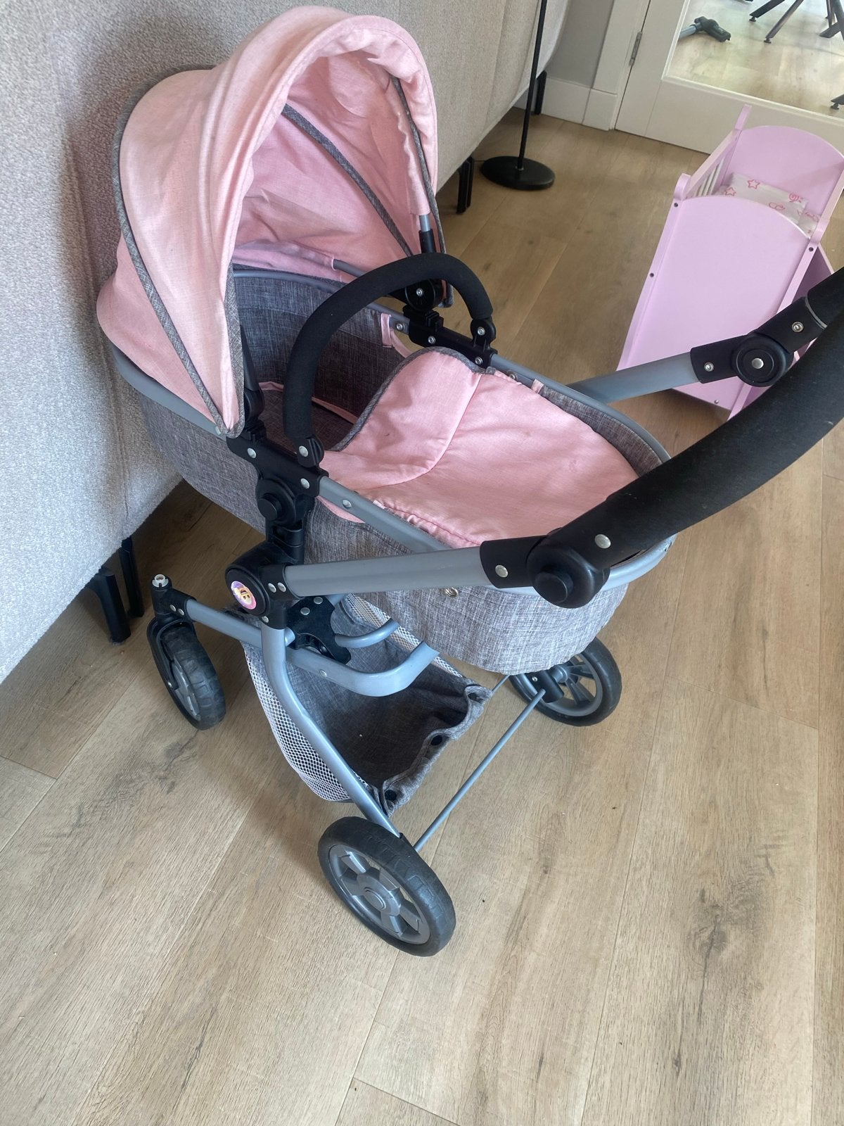 Roze poppenwagen met verstelbare duwstang, Gebruikt, Kinderwagen, Overige merken, Verstelbare duwstang
