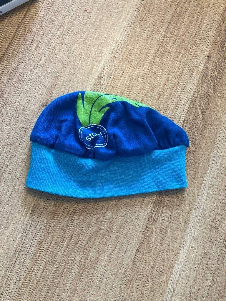 Kleine Pietenmuts voor pasgeboren baby of speelpop, Ophalen of Verzenden, Zo goed als nieuw