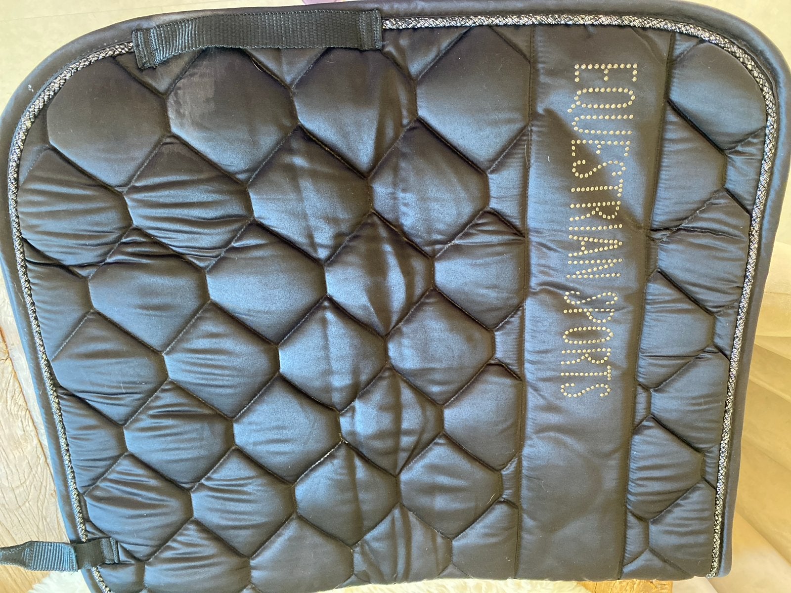Zadeldekje dressuur zwart QHP glanzend met bling bling, Full (L), Dressuurdekje, QHP, Ophalen of Verzenden