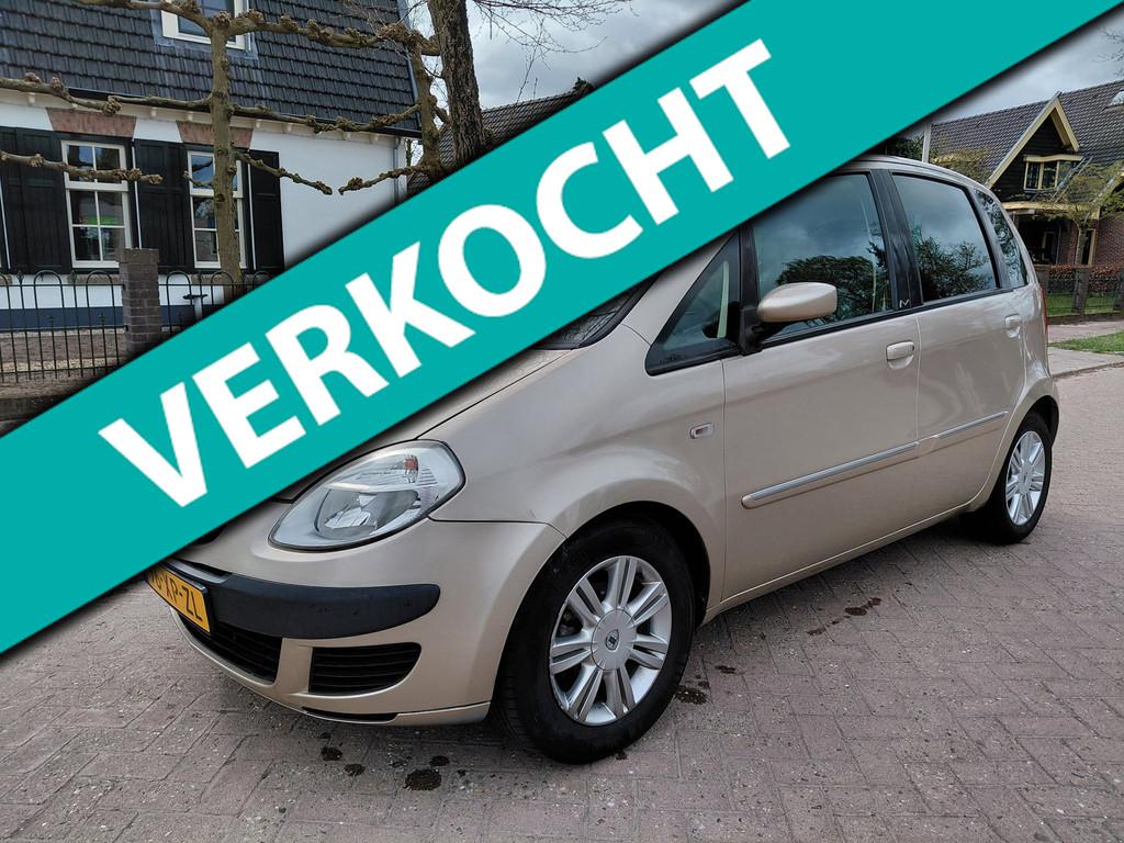 Lancia Musa 1.4-16V Platino DFN, Gebruikt, Zwart, 400 kg, Leder en Stof