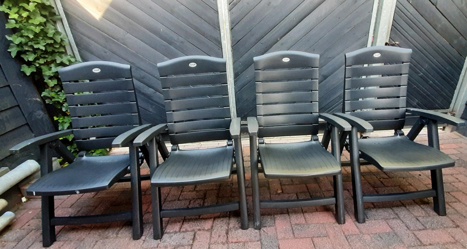 4 Hartman tuinstoelen antraciet  met kussens, Ophalen, Gebruikt, Kunststof