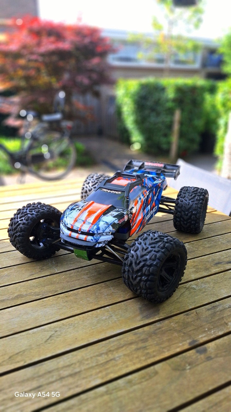 Traxxas E-Revo Brushless 4x4 VXL Inclusief zender en doos, Hobby en Vrije tijd, Elektro, Auto offroad, Ophalen of Verzenden, Zo goed als nieuw