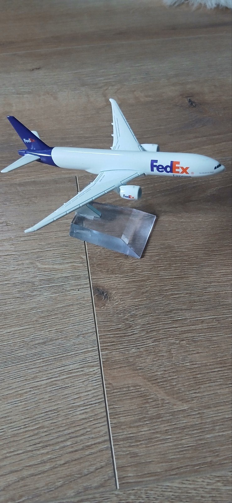 Bestelwagen en vliegtuig, Overige merken, 1:72 tot 1:144, Gebruikt, Ophalen of Verzenden