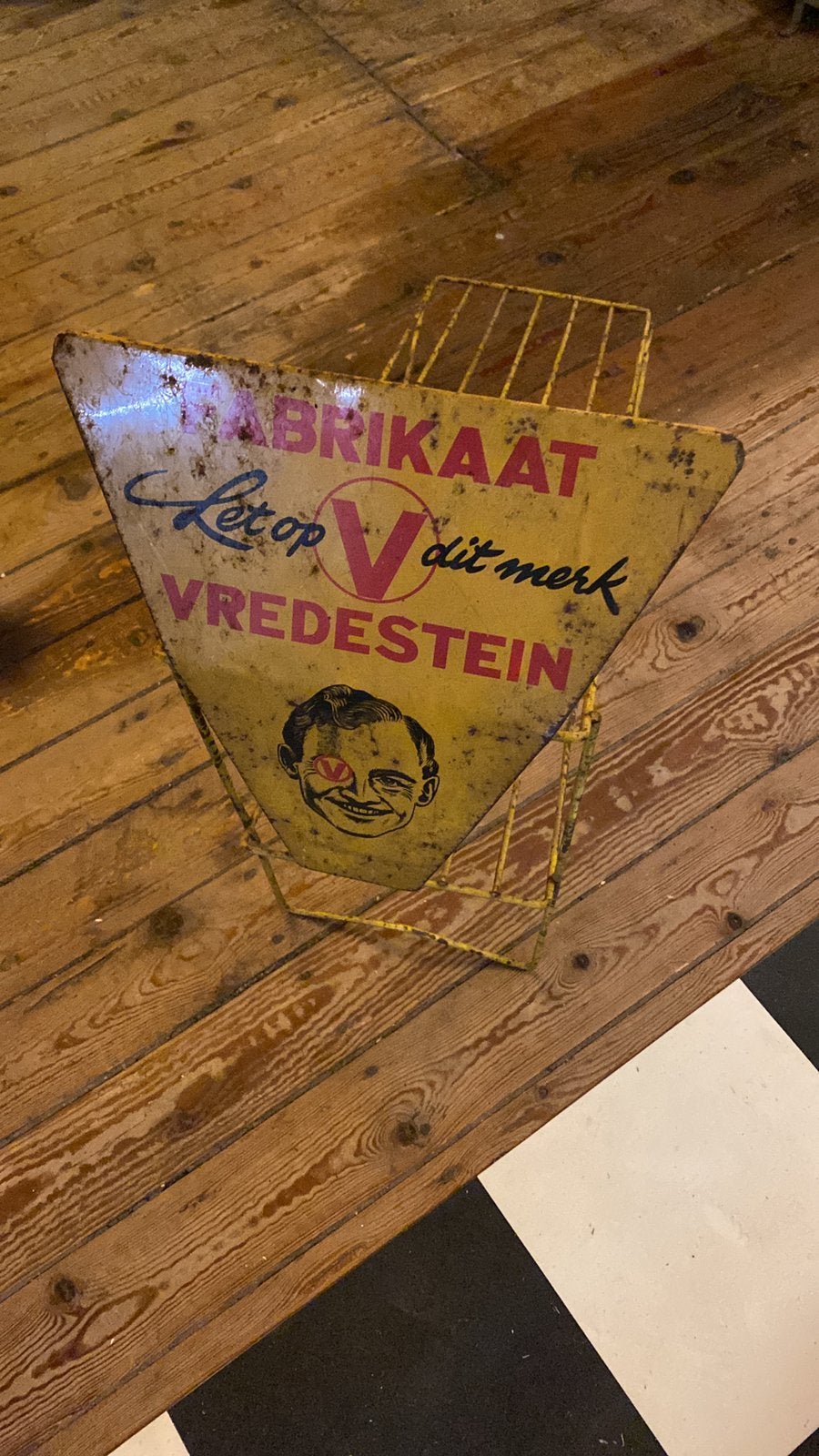 Vredestein (fiets)bandenrek, Verzamelen, Merken en Reclamevoorwerpen, Ophalen, Gebruikt, Overige typen