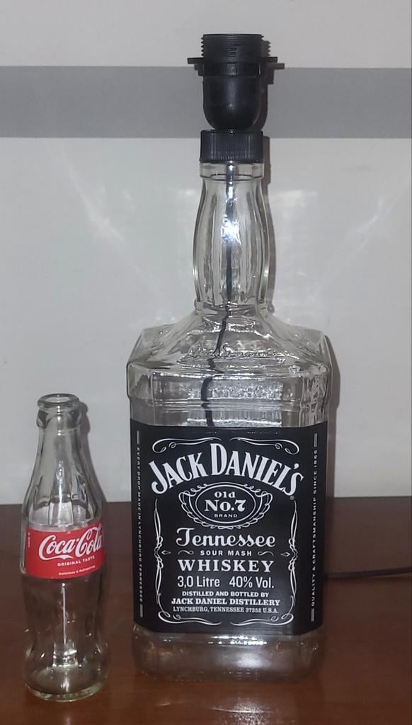 Unieke Jack Daniels 3L fles tafellamp - Handgemaakt, Gebruikt, 50 tot 75 cm, Ophalen of Verzenden, Glas