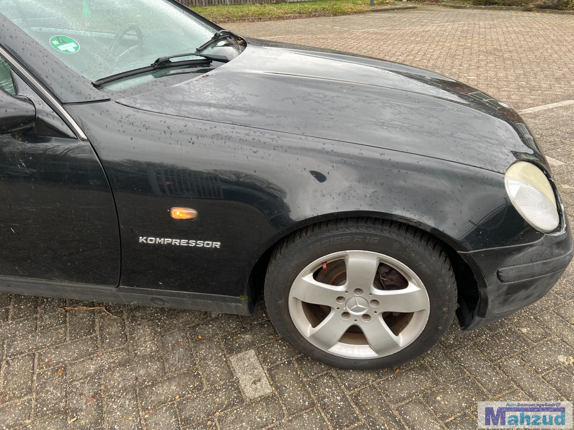 MERCEDES SLK R170 Zwart 197 rechts voorscherm 1999-2000, Gebruikt, Mercedes-Benz AG, Mercedes-Benz, Ophalen of Verzenden