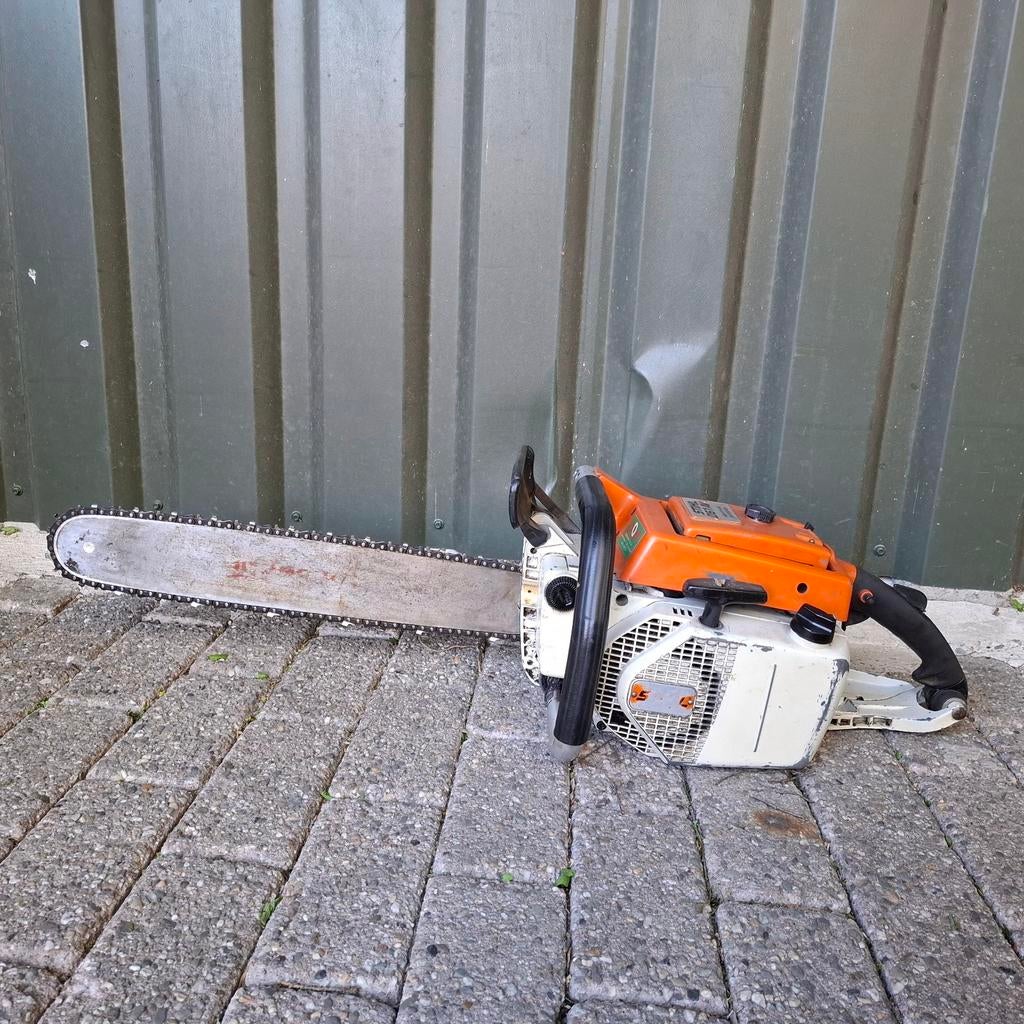 Stihl 051AV Kettingzaag - Ontsteking defect, rubbers te verv, Ophalen of Verzenden, Zo goed als nieuw, Stihl