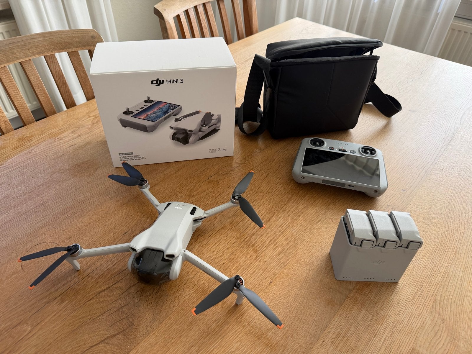 DJI Mini 3 Fly More Combo, Audio, Tv en Foto, Drones, Ophalen, 30 tot 45 minuten, Cameradrone, Extra accu('s)